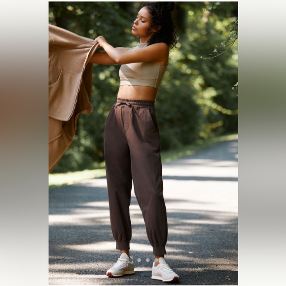 Varley Donovan Jogger Sweatpants in Brown Size S NWOT - Picture 3 of 4